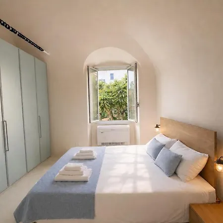 Con Terrazza Privata Vicino Al Mare E Pista Ciclabile Imperia