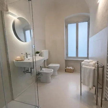 Con Terrazza Privata Vicino Al Mare E Pista Ciclabile Imperia